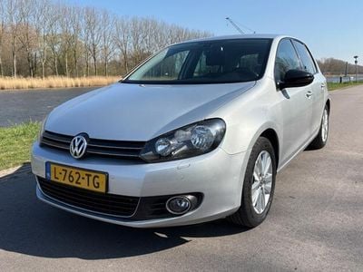 Grijs Gebruikt 2011 VW Golf VI Trendline Hatchback | € 6.795 (Eerlijke prijs)