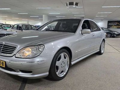 Grijs, metallic lak Occasion 2000 Mercedes S55 AMG AMG Sedan | € 19.950
