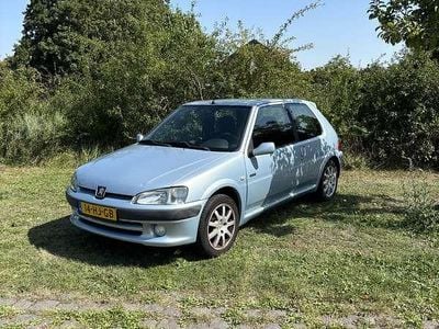 Peugeot 106