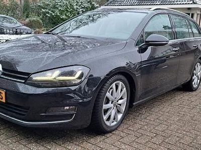 Zwart Occasion 2014 VW Golf VII Highline Stationwagen | € 7.900 (Goede deal)