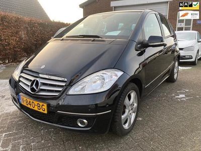 tweedehands Mercedes A180 Avantgarde AUTOMAAT Bj 2012,apk tot 10-2024, inruil mogelijk