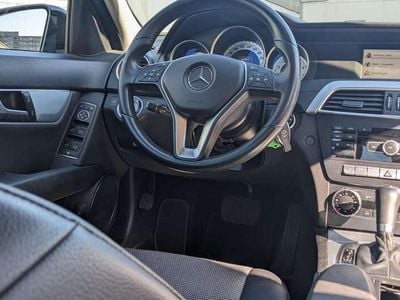 Mercedes C180