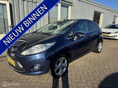 Blauw Gebruikt 2010 Ford Fiesta Ghia Hatchback | € 2.499 (Goede deal)