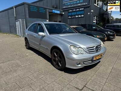 Mercedes C180