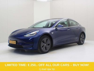 Blauw Occasion 2020 Tesla Model 3 Standard Range Sedan | € 19.400 (Eerlijke prijs)