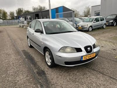 Occasion Seat Ibiza 64 PK (47 kW) 2005 Grijs Hatchback