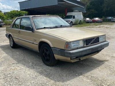 Goud Gebruikt 1990 Volvo 780 Coupé | € 4.500