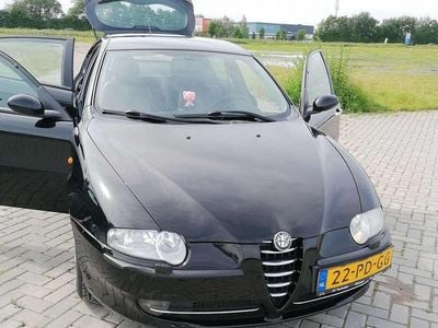 Gebruikt 2004 Alfa Romeo 147 Distinctive Hatchback | € 600