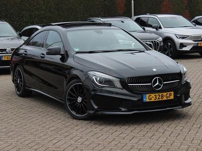 Zwart Gebruikt 2014 Mercedes CLA200 AMG Sedan | € 16.950 (Eerlijke prijs)