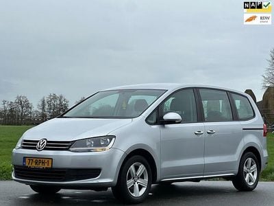 VW Sharan