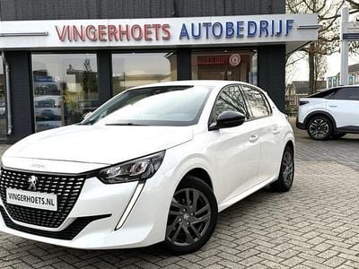 Occasion Peugeot 208 Active 101 PK (74 kW) 2022 Wit Hatchback