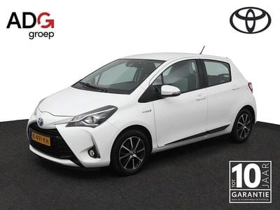 Occasion Toyota Yaris Hybrid Design 101 PK (74 kW) 2018 Wit Hatchback