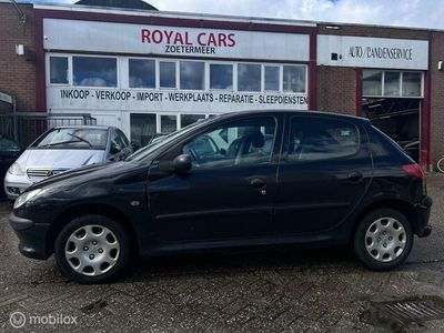 tweedehands Peugeot 206 1.4 One-line/Rijdt en schakelt prima