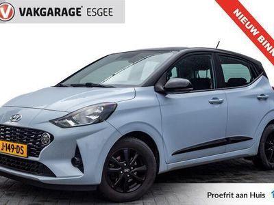 tweedehands Hyundai i10 1.0 Comfort NIEUW MODEL FABR GARANTIE 10-07-2025 14 INCH LMV | Airco | Afwijkende dakkleur zwart |