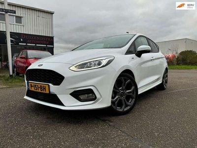 Wit Gebruikt 2021 Ford Fiesta ST-Line X Hatchback | € 13.495 (Goede deal)