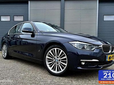 Blauw Gebruikt 2016 BMW 330e Executive Sedan | € 12.495 (Eerlijke prijs)