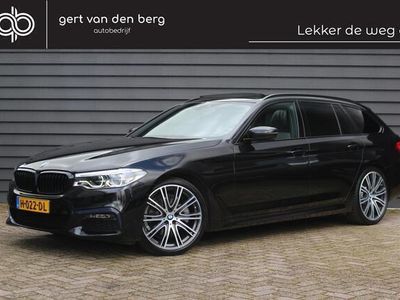tweedehands BMW 520 5-SERIE Touring i High Executive Edition - M SPORT - PANODAK - LEDER - TREKHAAK - HEAD UP -