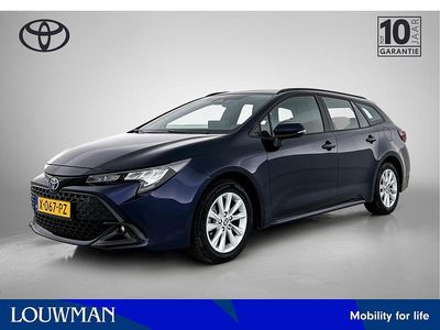 Blauw Gebruikt 2024 Toyota Corolla Hybrid Active Stationwagen | € 26.945