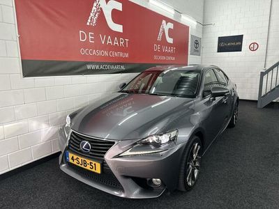 Lexus IS300h