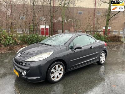 Zwart Gebruikt 2008 Peugeot 207 Sedan | € 2.349 (Iets duurder)