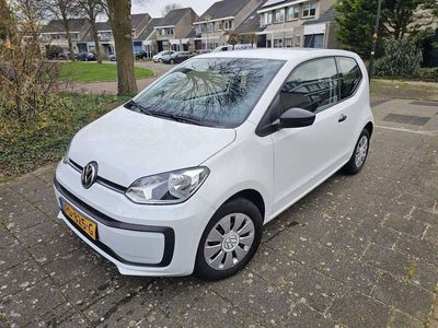 tweedehands VW up! 1.0 BMT take