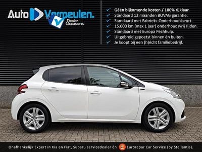 Hatchback Occasion 2019 Peugeot 208 Signature Sky Hatchback | € 11.995 (Eerlijke prijs)