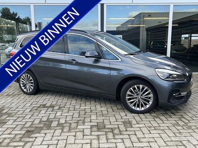 BMW 216