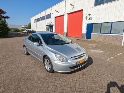 tweedehands Peugeot 307 CC 307 cabriolet/coupe 2004 met linker achterschade