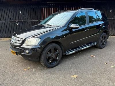 Mercedes ML320