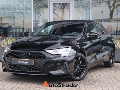 Zwart (metallic) Occasion 2022 Audi A3 Sportback e-tron Proline Hatchback | € 23.700 (Eerlijke prijs)