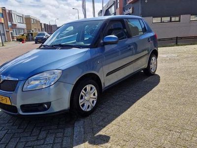 tweedehands Skoda Fabia 1.4-16V Ambiente Dealer Onderhouden.