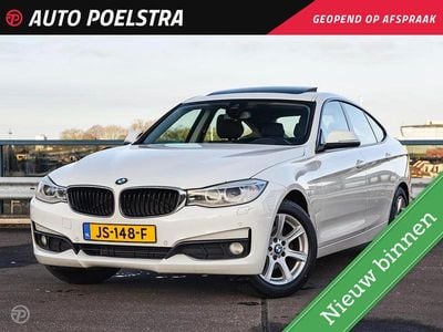 Wit Occasion 2015 BMW 320 Luxury Line Hatchback | € 10.950 (Eerlijke prijs)