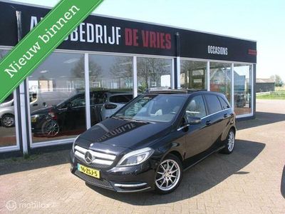 tweedehands Mercedes B180 Pano/Xenon/Leder/Camera/Winterpakket/LED