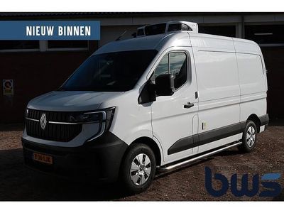 Wit Gebruikt 2024 Renault Master Van | € 67.500