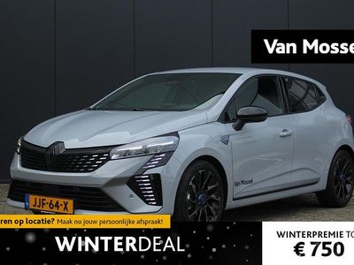 Grijs Occasion 2025 Renault Clio V Esprit Alpine Hatchback | € 32.935 (Duur)