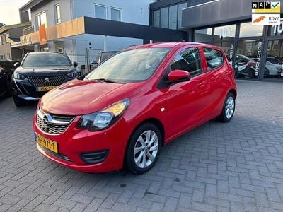 Rood Occasion 2017 Opel Karl Selection Hatchback | € 6.950 (Goede deal)