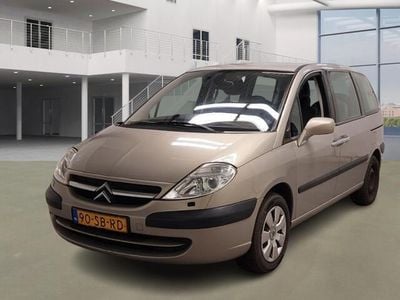 Beige Gebruikt 2005 Citroën C8 MPV | € 2.450