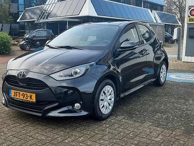 Zwart Gebruikt 2020 Toyota Yaris Comfort Hatchback | € 13.250