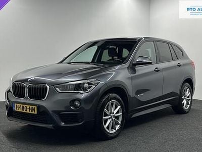 Grijs Gebruikt 2016 BMW X1 Executive SUV | € 16.000 (Eerlijke prijs)