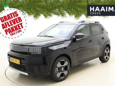 Zwart Occasion 2025 Fiat Grande Panda La Prima Hatchback | € 27.950 (Eerlijke prijs)