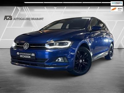 Blauw Occasion 2018 VW Polo Highline Hatchback | € 16.999 (Eerlijke prijs)