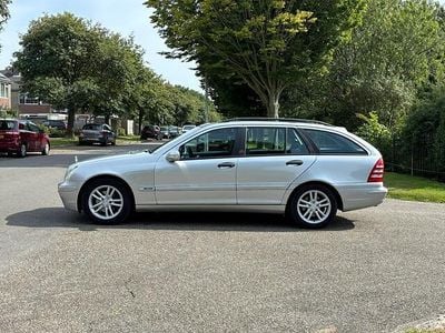 Mercedes C200