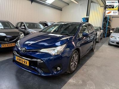 Blauw Gebruikt 2016 Toyota Avensis Stationwagen | € 12.950
