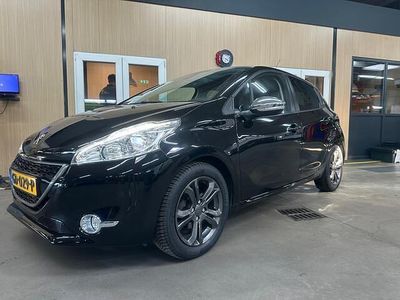 Occasion Peugeot 208 Style 82 PK (60 kW) 2015 Zwart Hatchback