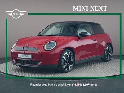 Occasion Mini Cooper Classic 135 kW (184 PK) 2025 Rood Hatchback
