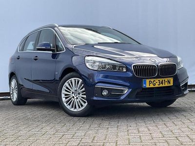 Occasion BMW 218 Executive 136 PK (100 kW) 2017 Blauw (metallic) Stationwagen