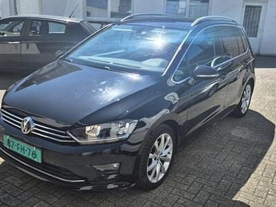Occasion VW Golf Sportsvan Highline 125 PK (91 kW) 2017 Zwart, metallic lak MPV