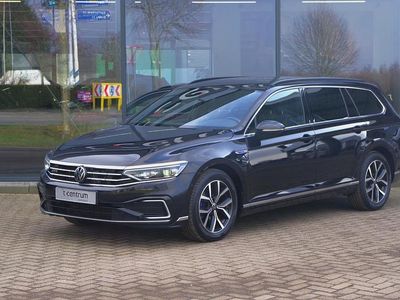 Occasion VW Passat Business 218 PK (160 kW) 2022 Zwart (metallic) Stationwagen