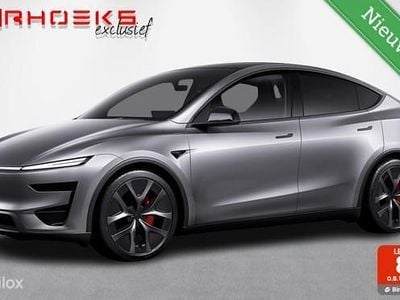 Grijs (metallic) Gebruikt 2025 Tesla Model Y Performance SUV | € 66.750