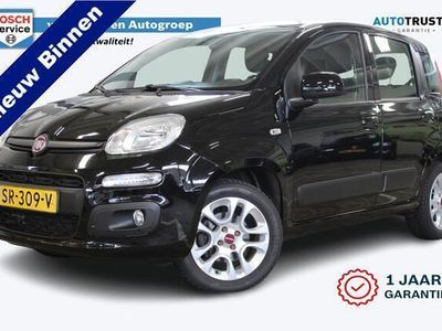 tweedehands Fiat Panda 0.9 TwinAir Lounge Automaat | Incl. 1 jaar garantie | 100% onderhouden | All season banden | Airco | City steering | Origineel NL | Start/stop systeem | Multifunctioneel stuurwiel |